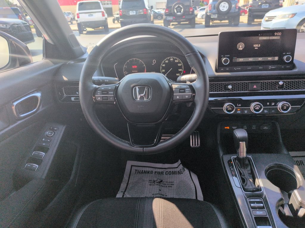 Used 2025 Honda Civic Sport image 13