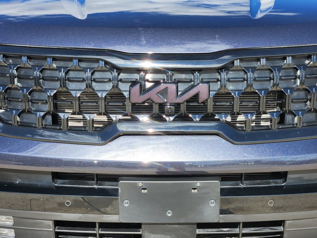 Certified 2025 Kia Telluride SX Prestige X-Line AWD/4WD image 12