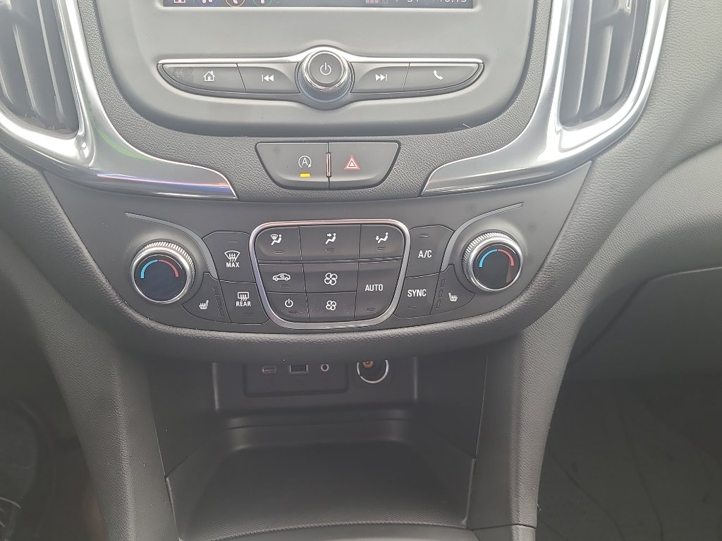 Used 2024 Chevrolet Equinox LT w/ LPO, Floor Liner Package AWD/4WD image 21