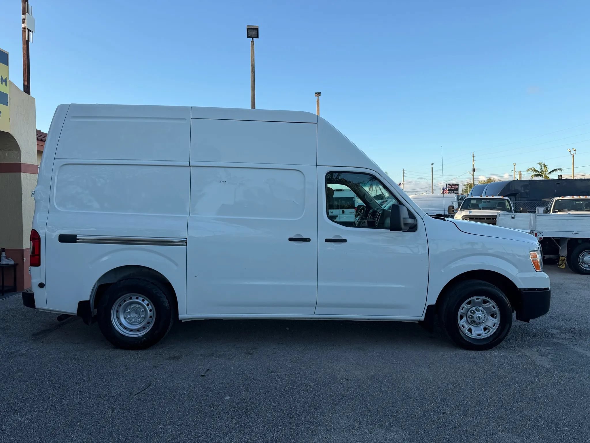 Used 2021 Nissan NV 2500 SV w/ Navigation Package RWD image 8