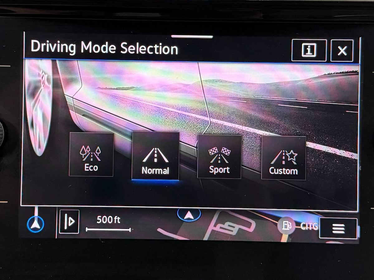 Used 2022 Volkswagen Atlas SEL Premium R-Line AWD/4WD image 24