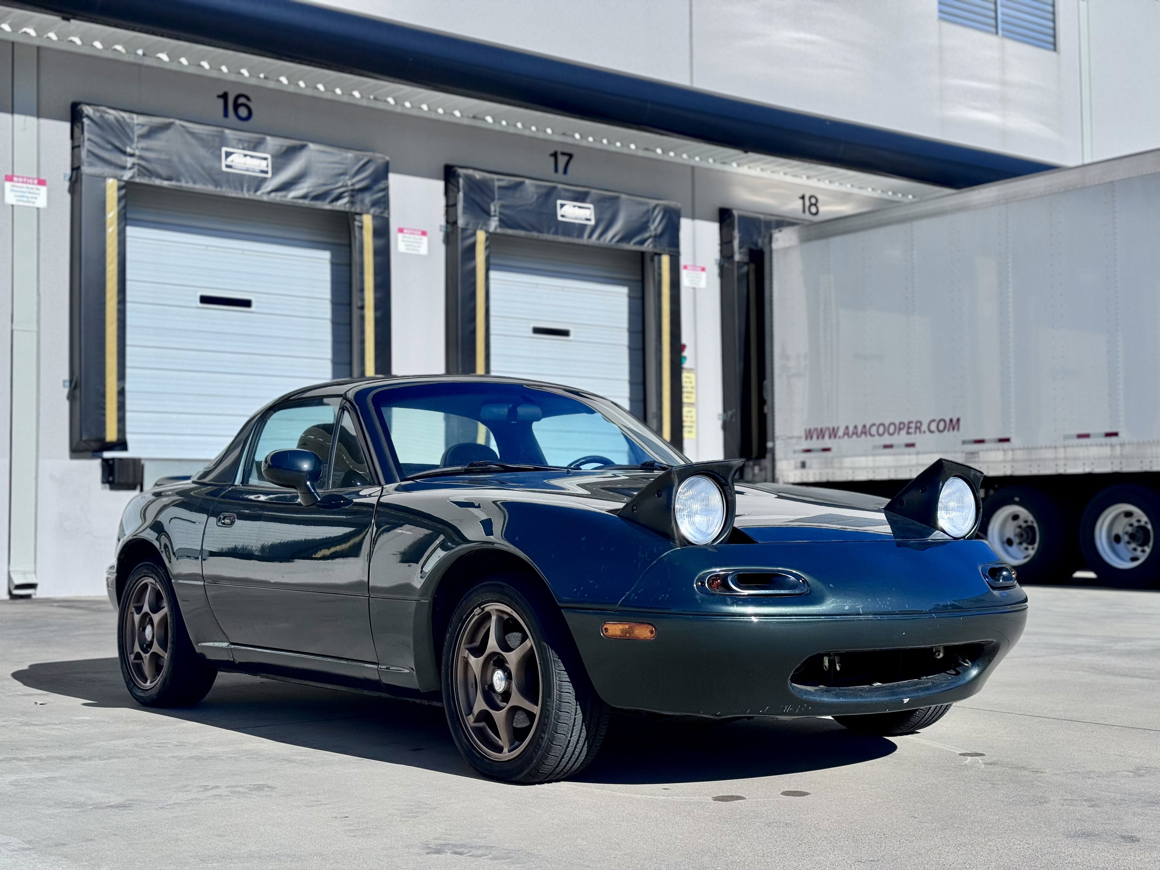 Used 1997 MAZDA MX-5 Miata image 33