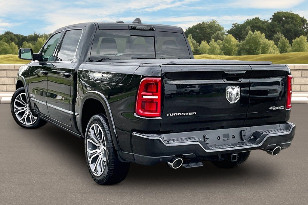 New 2027 RAM 1500 Tungsten AWD/4WD image 3