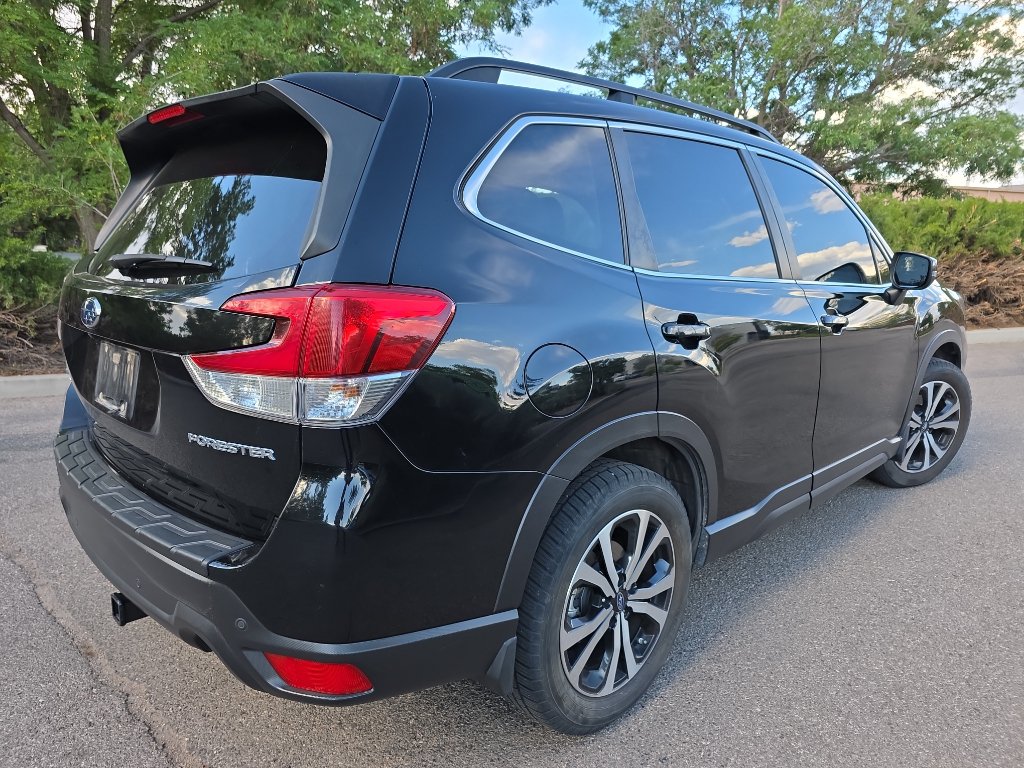 Used 2019 Subaru Forester Limited AWD/4WD image 8