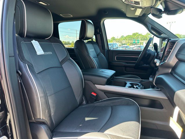 New 2026 RAM 3500 Laramie AWD/4WD image 50