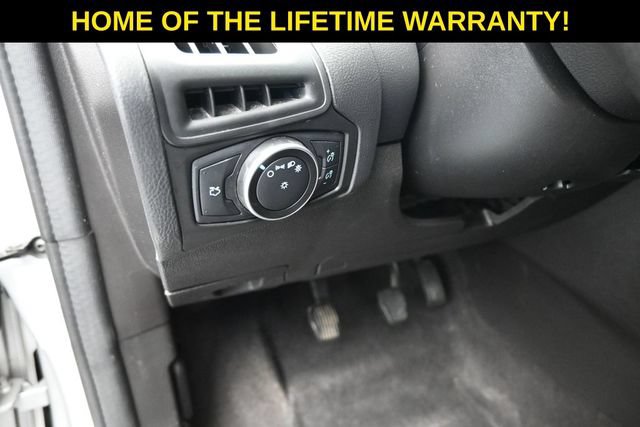 Used 2018 Ford Focus S FWD image 16