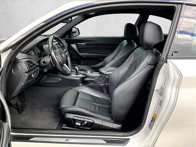 Used 2017 BMW M2 RWD image 29