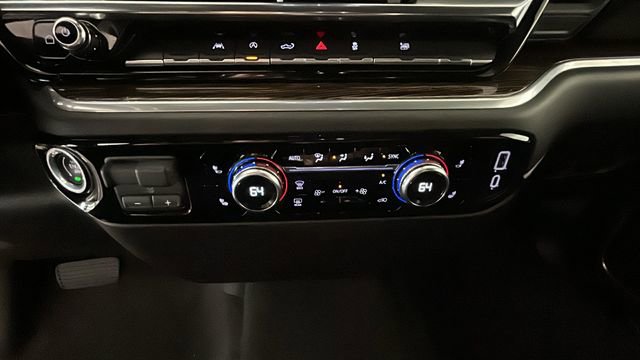 New 2026 GMC Sierra 1500 SLE AWD/4WD image 22