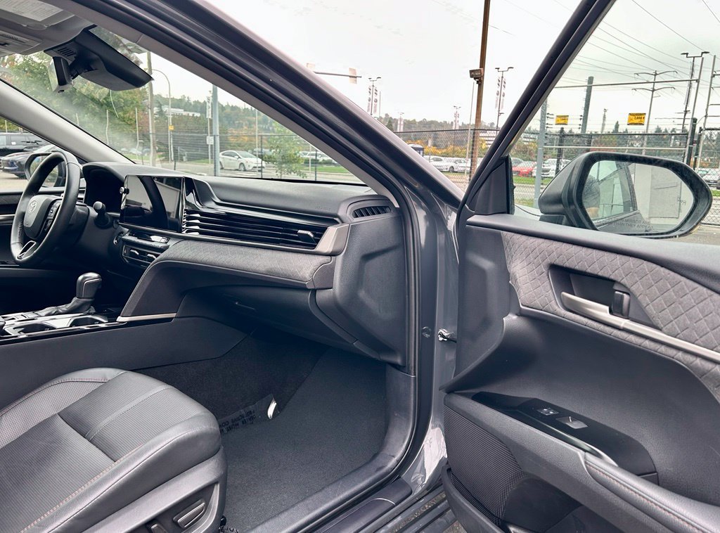 Certified 2025 Toyota Camry XLE FWD image 15