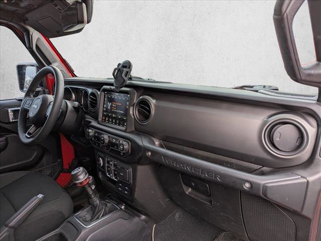 Used 2023 Jeep Wrangler Willys image 27