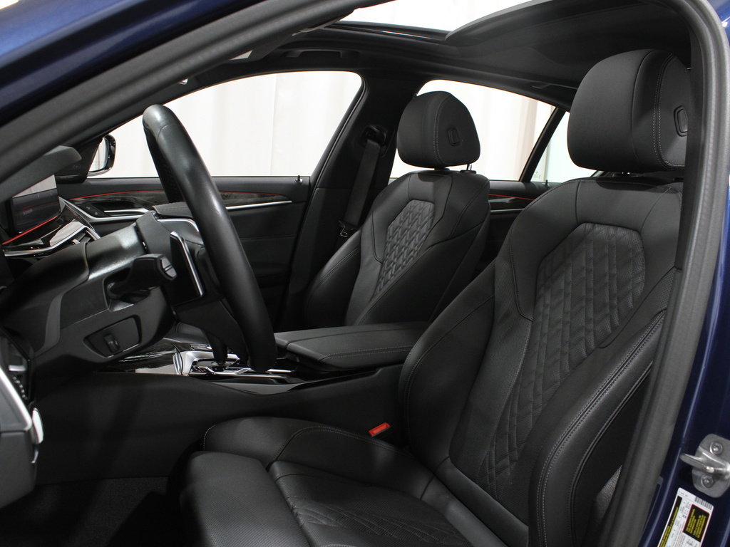 Certified 2023 BMW 530i xDrive 530i xDrive w/ Premium Package image 5