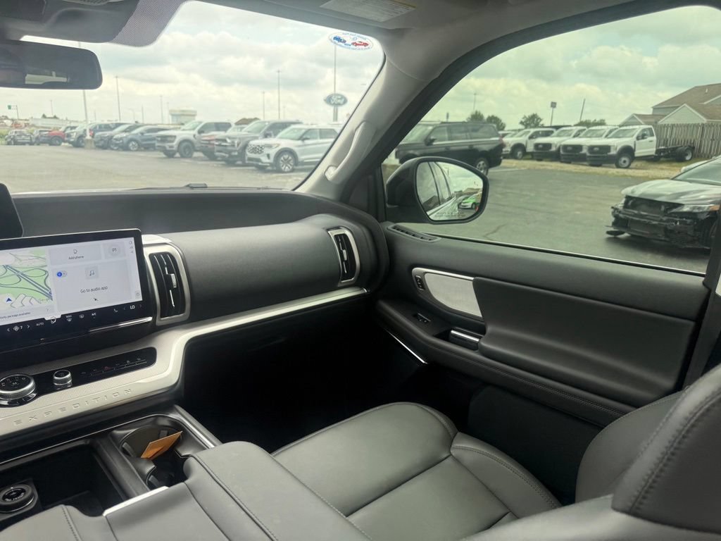 New 2026 Ford Expedition Max Active AWD/4WD image 42