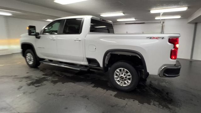 Certified 2025 Chevrolet Silverado 2500 LT w/ Convenience Package AWD/4WD image 6
