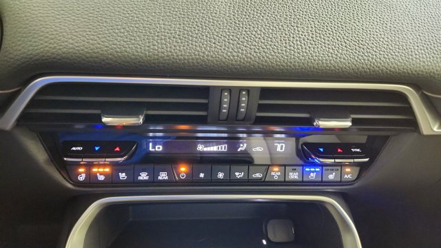 New 2026 MAZDA CX-90 Plug-In Hybrid w/Premium Sport AWD/4WD image 22