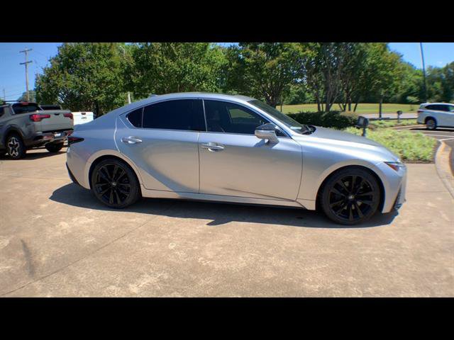 Used 2023 Lexus IS 300 w/ Premium Package RWD image 9
