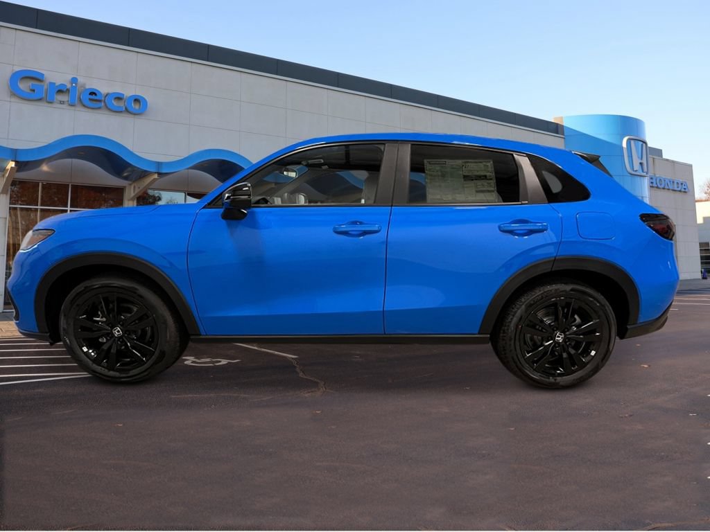 New 2027 Honda HR-V Sport image 2