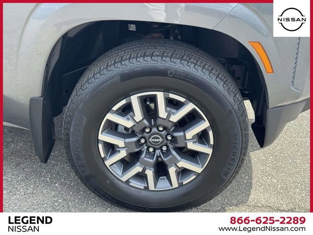 Certified 2023 Nissan Frontier SV w/ Technology Package AWD/4WD image 9