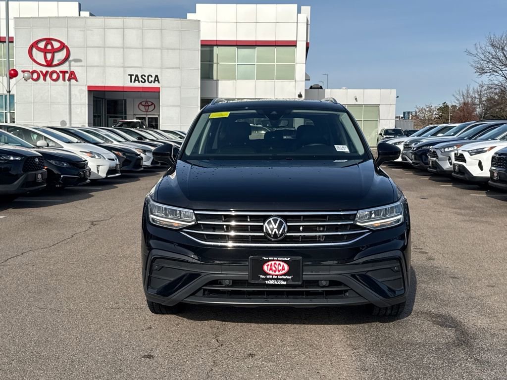 Used 2022 Volkswagen Tiguan SE w/ Panoramic Sunroof Package image 8