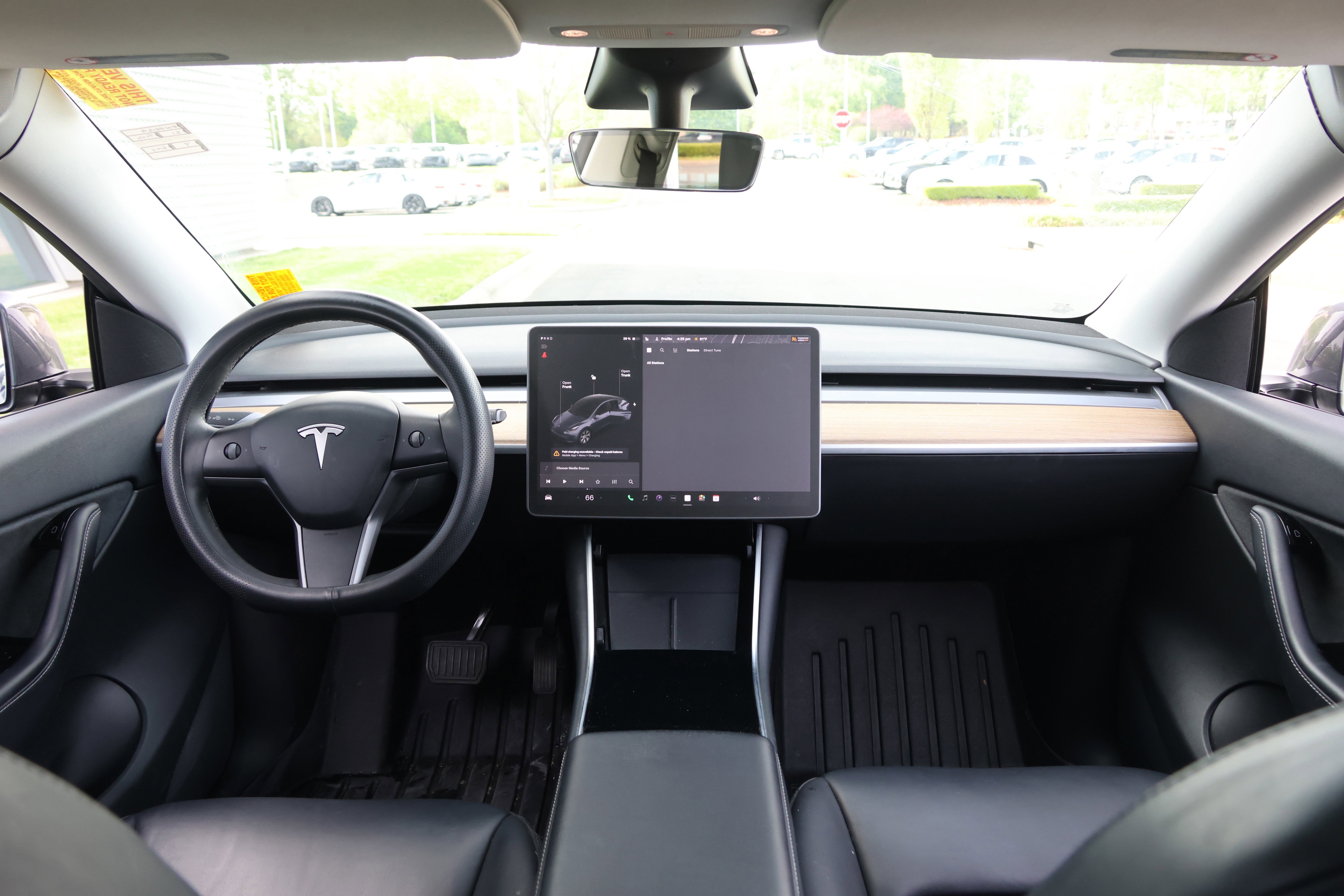 Used 2021 Tesla Model Y Long Range image 15