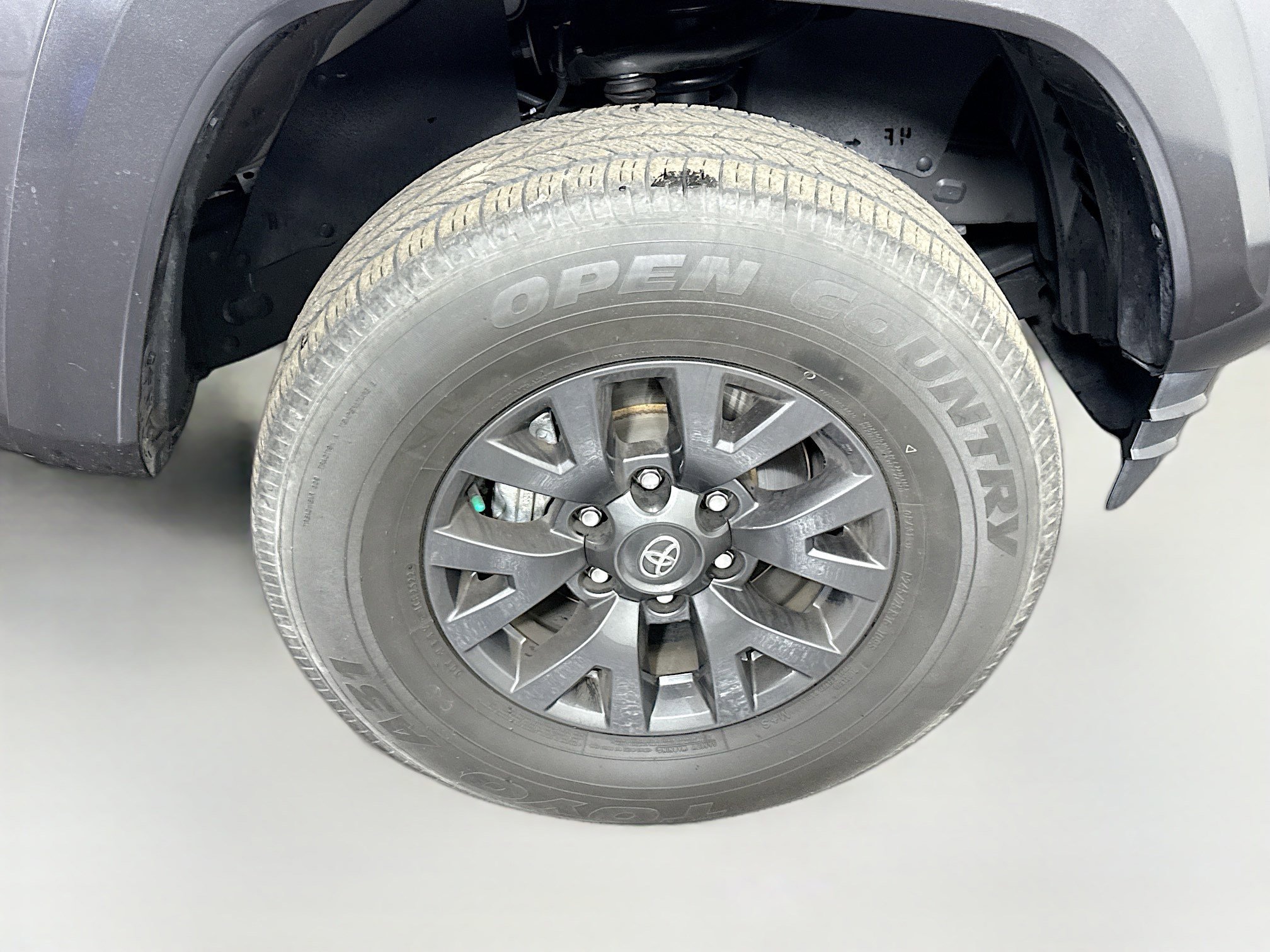 Used 2023 Toyota Tacoma SR image 31