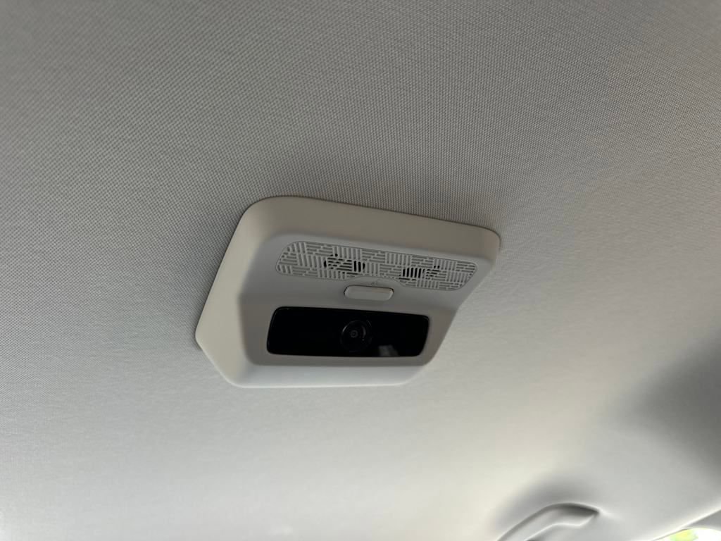 New 2026 Kia Carnival EX image 17