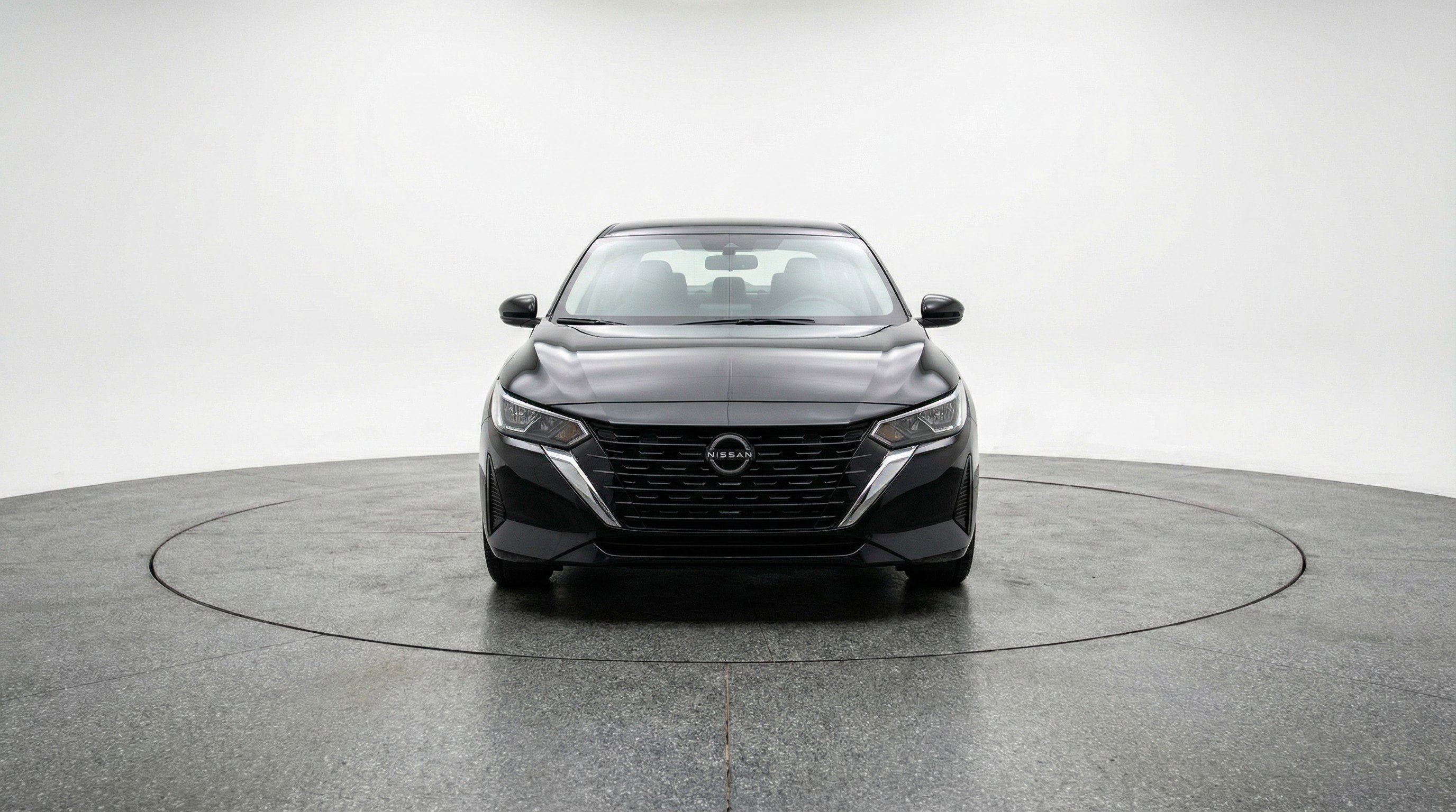 Used 2025 Nissan Sentra SV FWD image 2