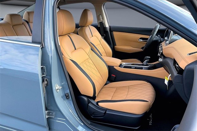 New 2025 Nissan Sentra SV w/ SV Premium Package image 10