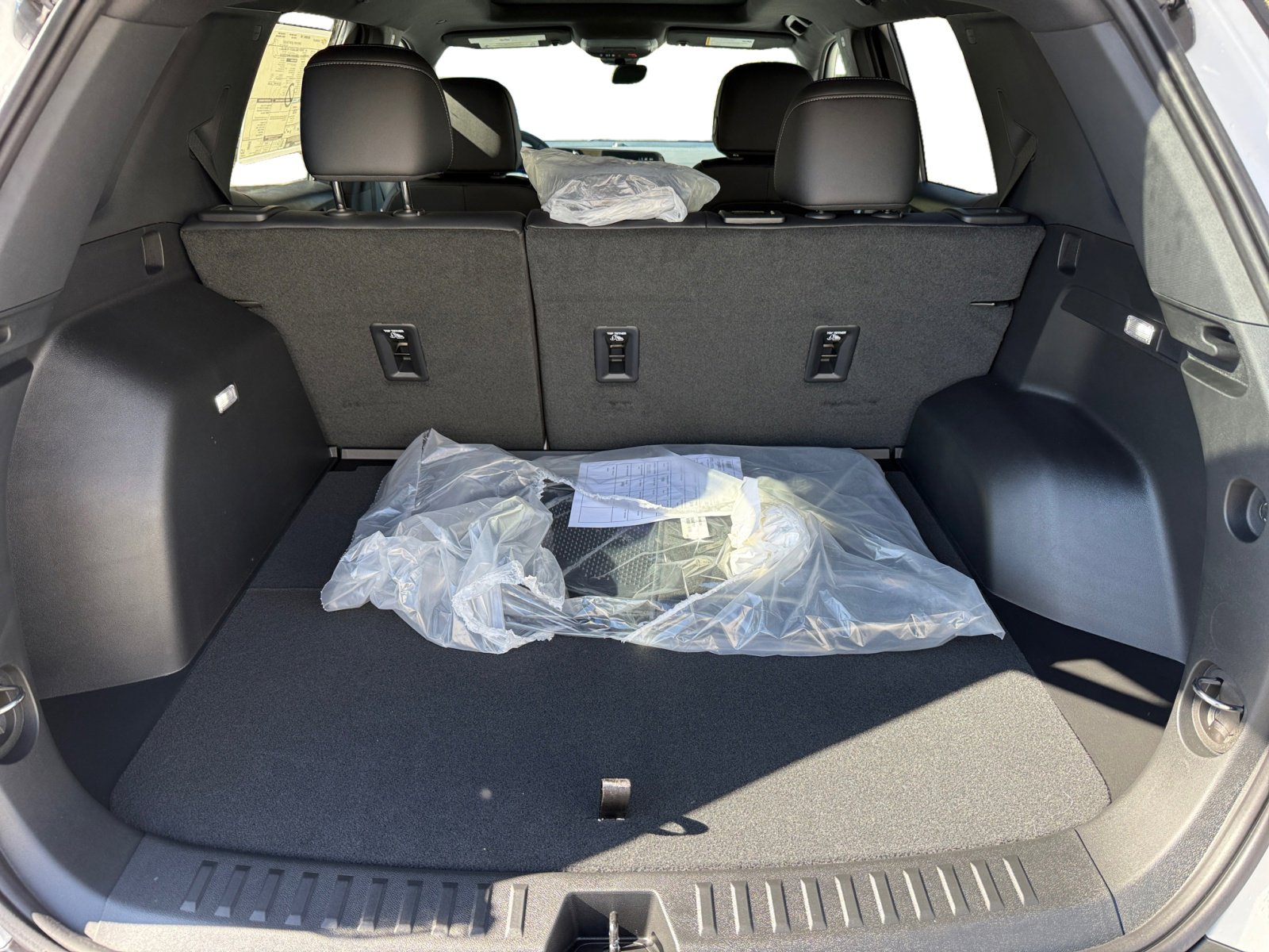New 2026 Chevrolet Equinox LT w/ Convenience Package II image 17