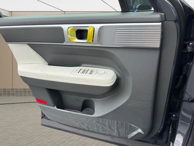 New 2026 Hyundai Santa Fe SEL FWD image 23