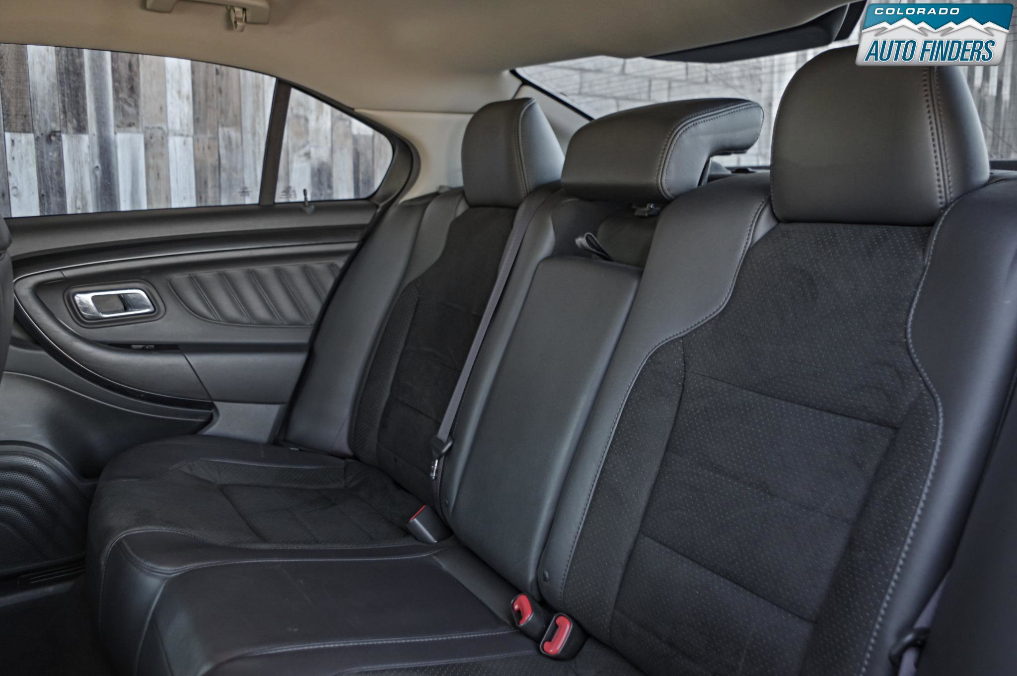 Used 2011 Ford Taurus SHO image 24