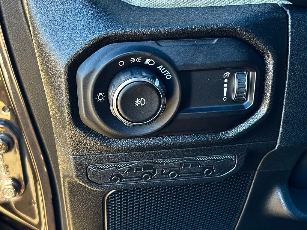 New 2026 Jeep Wrangler Sport AWD/4WD image 9