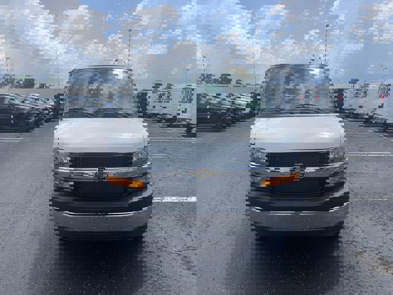 New 2025 Chevrolet Express 3500 Extended w/ Driver Convenience Package image 50