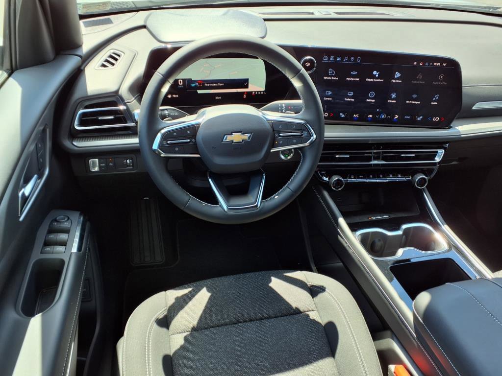 New 2026 Chevrolet Traverse LT w/ Driver Confidence Package image 8