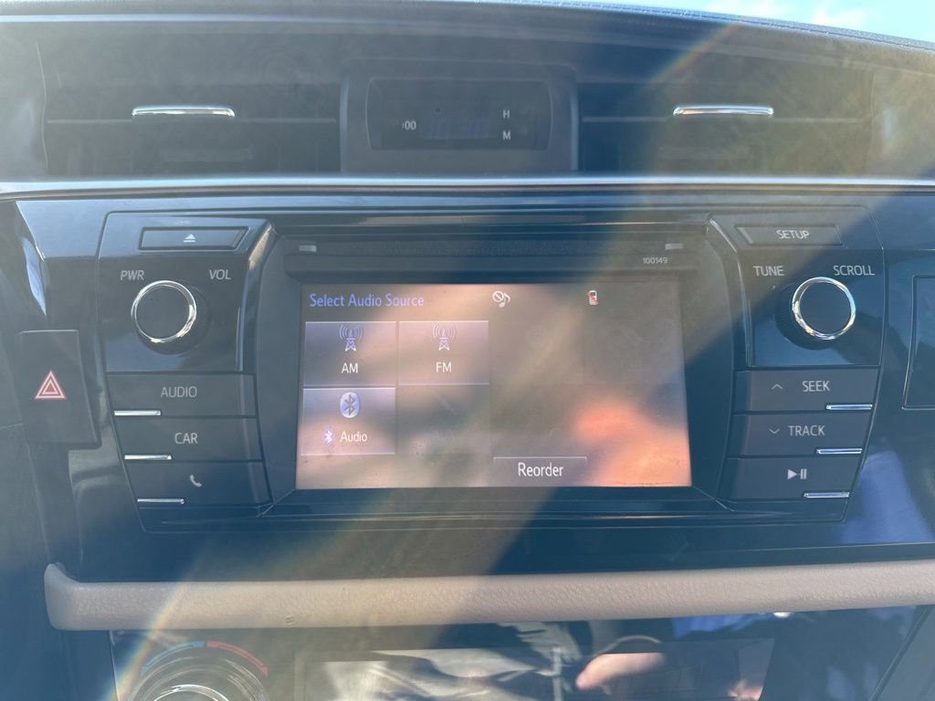 Used 2014 Toyota Corolla LE image 22