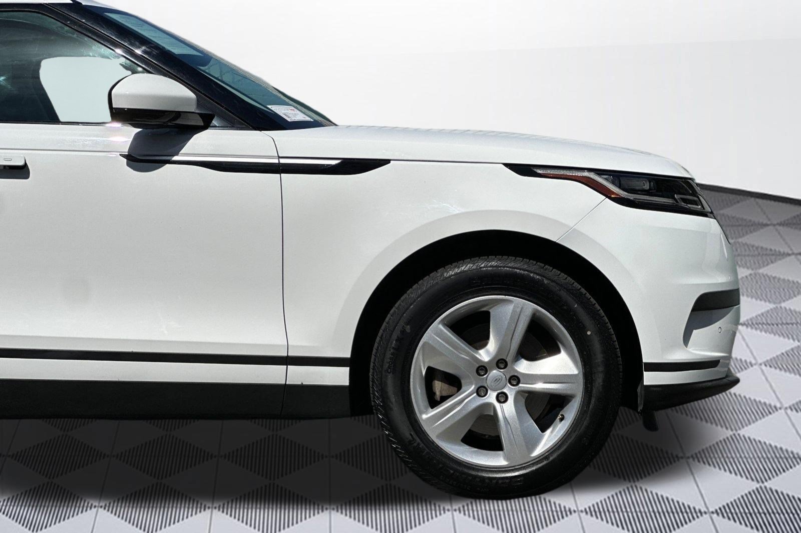 Used 2023 Land Rover Range Rover Velar S AWD/4WD image 35