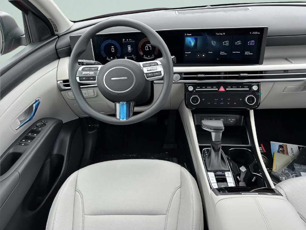 Certified 2025 Hyundai Tucson SEL FWD image 19