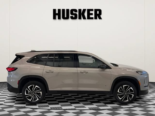 Certified 2026 Buick Enclave Sport Touring AWD/4WD image 2