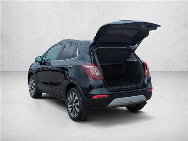 Used 2022 Buick Encore Preferred AWD/4WD image 9