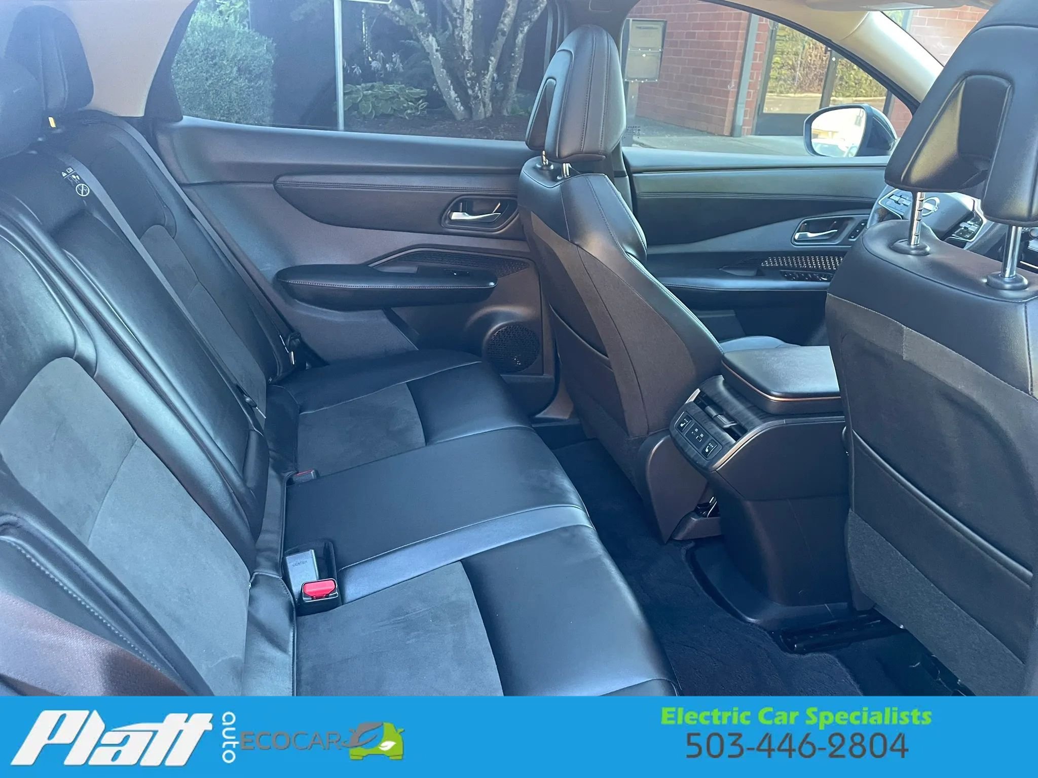 Used 2024 Nissan Ariya FWD image 42