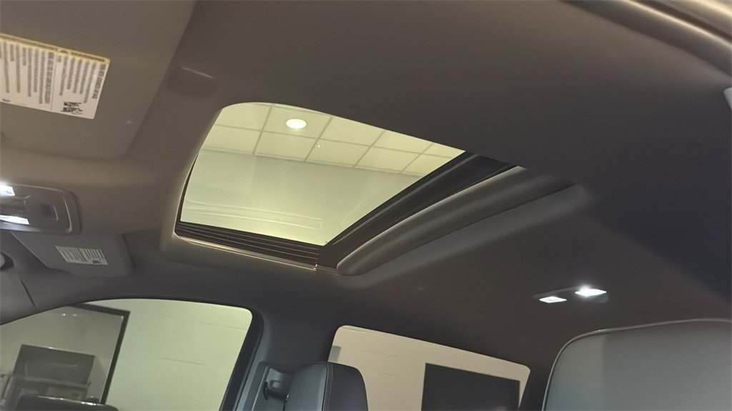 Used 2023 GMC Sierra 1500 Denali w/ Technology Package image 26