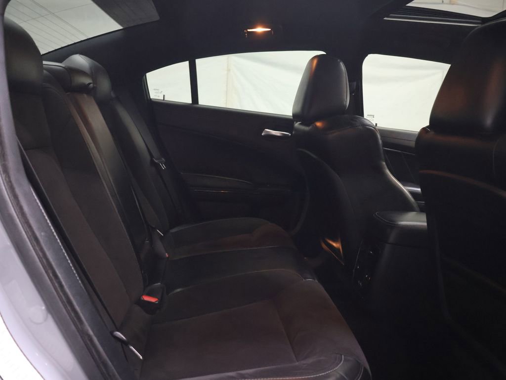 Used 2022 Dodge Charger R/T w/ Plus Group image 12