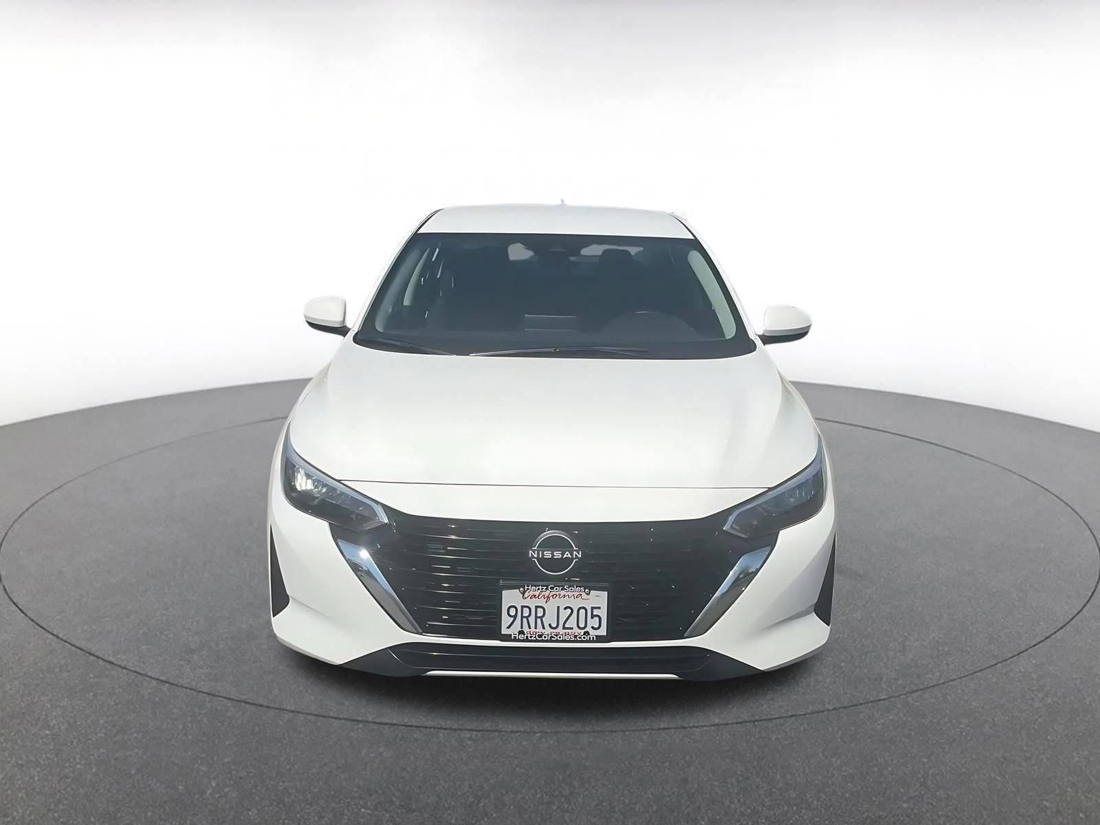 Used 2025 Nissan Sentra SV image 4