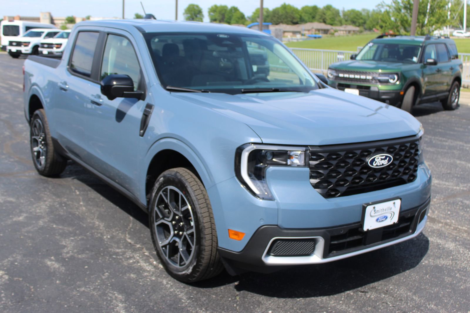 New 2026 Ford Maverick Lariat w/ 4K Tow Package AWD/4WD image 9