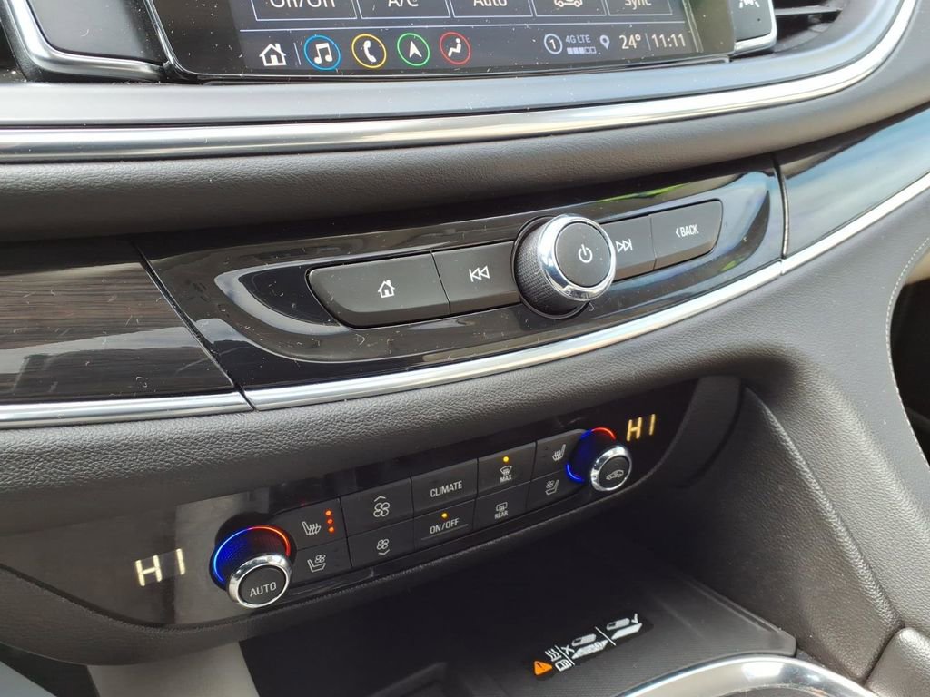 Certified 2022 Buick Enclave Premium w/ Experience Buick Package image 22