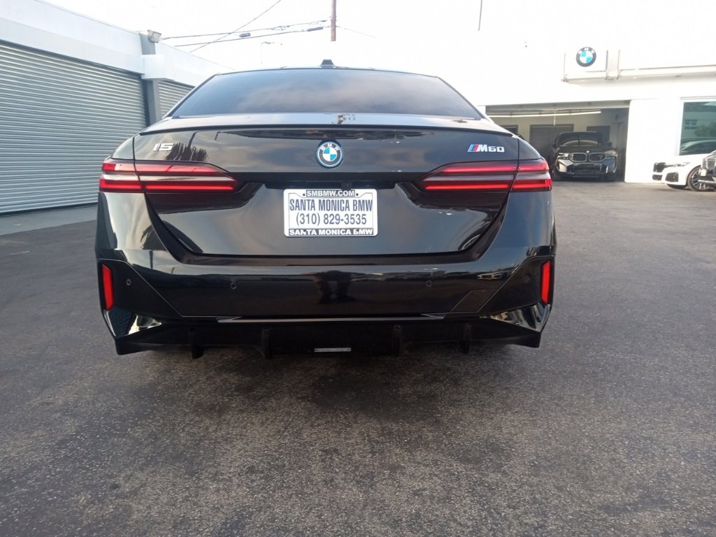 Used 2024 BMW i5 M60 w/ Executive Package image 4