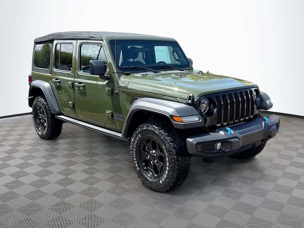 Used 2023 Jeep Wrangler Unlimited w/ Cold Weather Group image 4