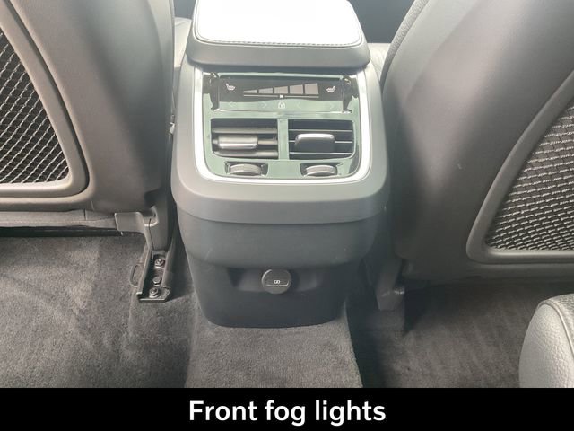 Used 2023 Volvo XC90 B6 Plus w/ Protection Package image 22