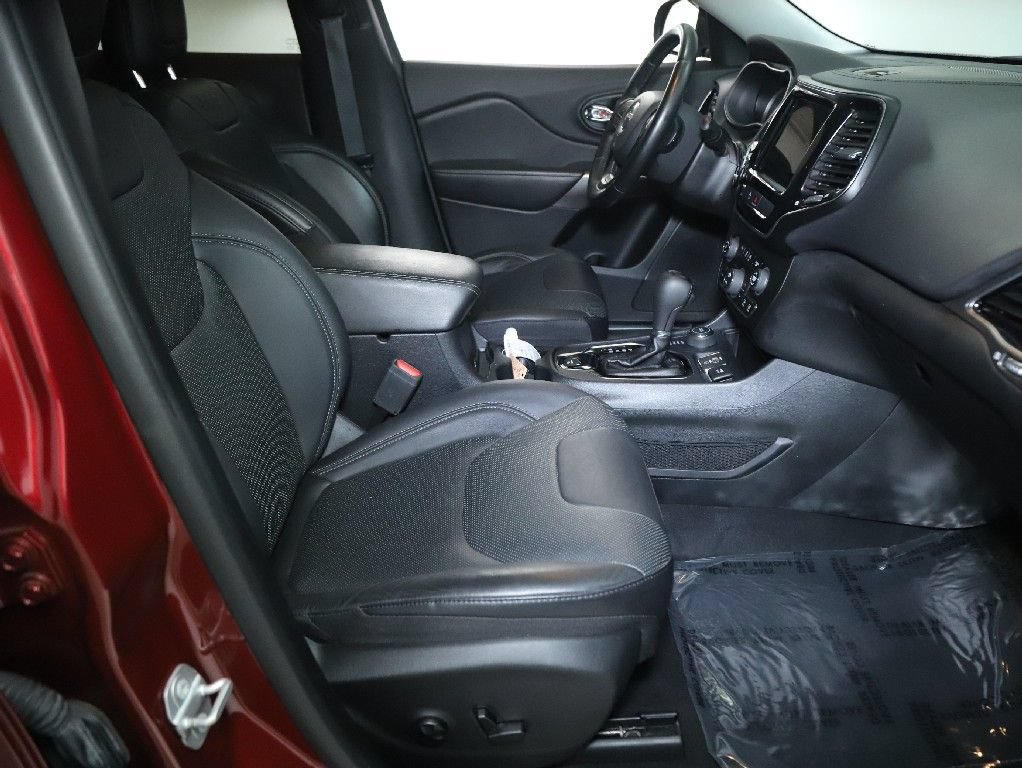 Used 2020 Jeep Cherokee Limited AWD/4WD image 35