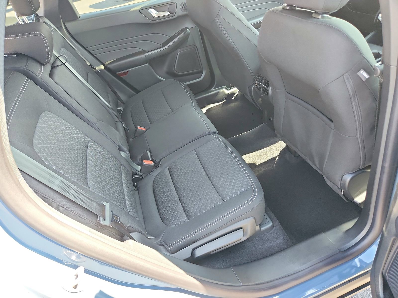 New 2026 Ford Escape Active w/ Active Premium Tech Pack image 28