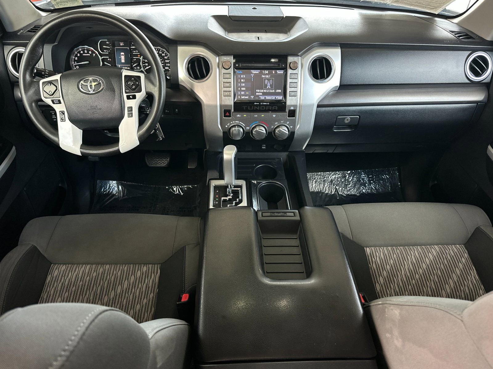 Used 2018 Toyota Tundra SR5 w/ SR5 Upgrade Package RWD image 12